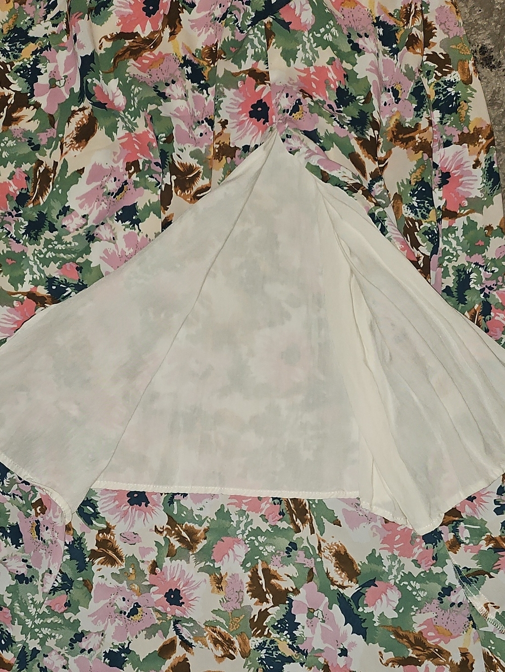 ASTR Floral Tie-Front Pink Midi Dress Large - Picture 8 of 16
